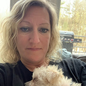 Meet your Posher, Esther